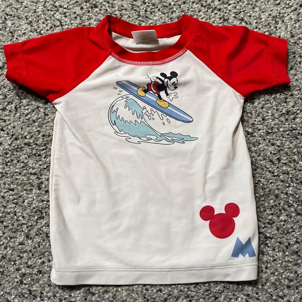 Hanna Andersson surfing Mickey size 75 swim rash guard